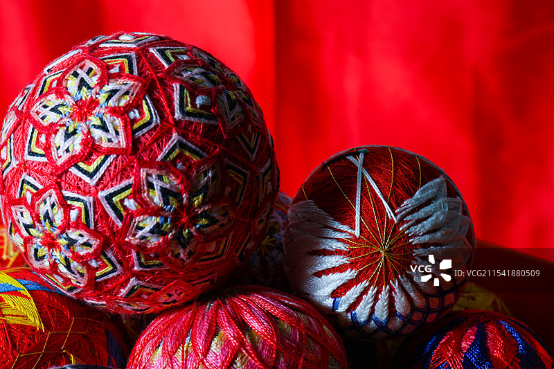 中国传统手鞠球红色春节喜庆氛围图片素材