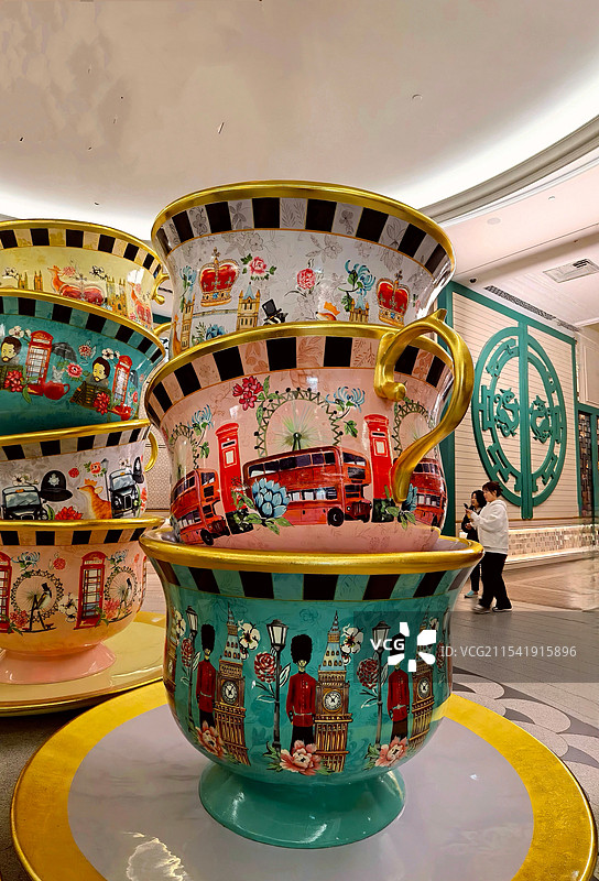 简约流畅的大花碗艺术图片素材