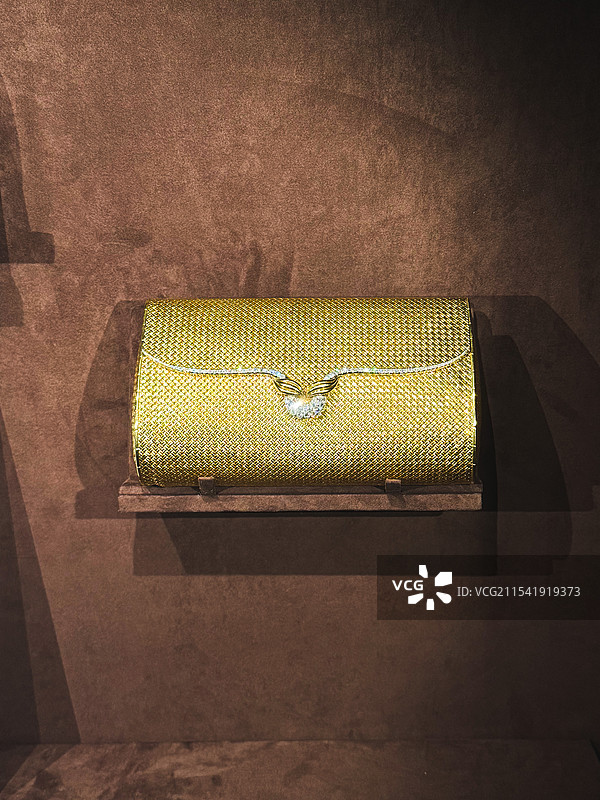 1930年代法国黄金钻石晚装包女性晚宴手包图片素材