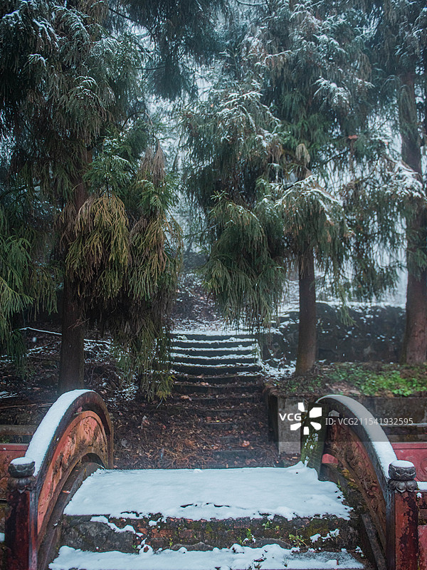 成都天国寺的雪景图片素材