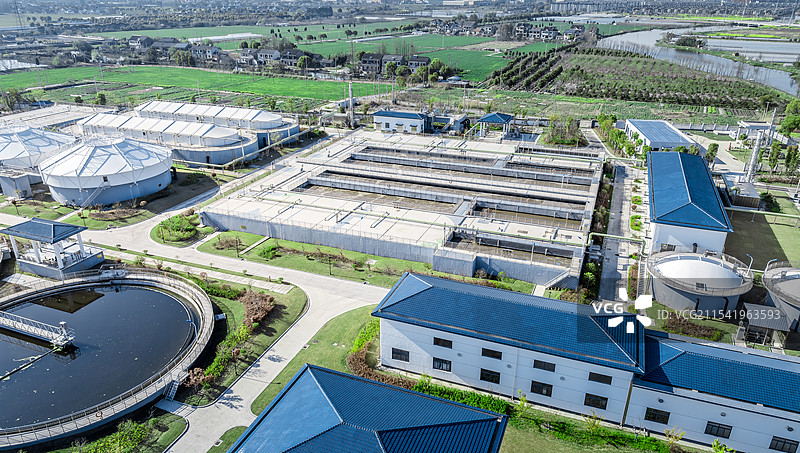 中国现代化自来水厂处理设施鸟瞰图图片素材