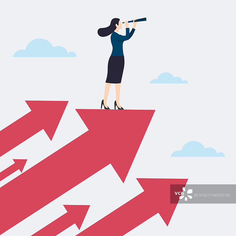 手持望远镜的女商人在红色背景上站立图片素材