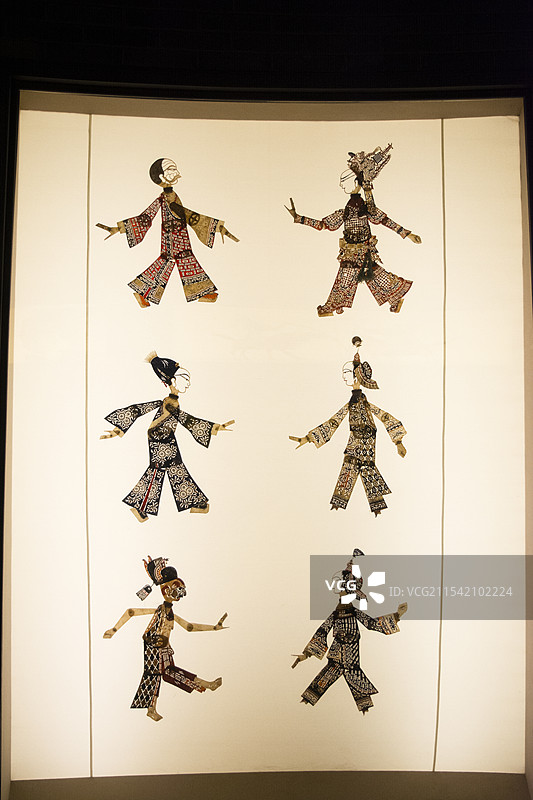 皮影戏，作为一种传统艺术形式，在古代是人民精神生活的重要组成部分图片素材