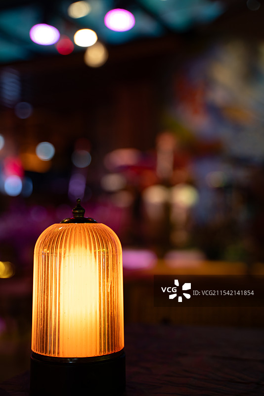 桌面夜灯图片素材