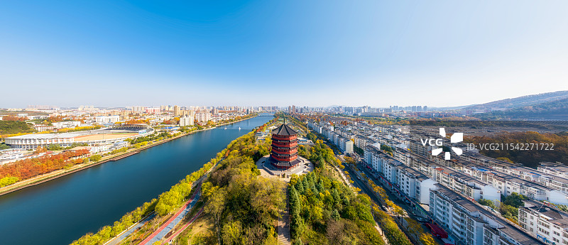 河南，信阳市，地标建筑，茗阳阁，茶韵路，中原第一大阁楼，信阳文化与形象象征，都市天际线，秋季，航拍图片素材