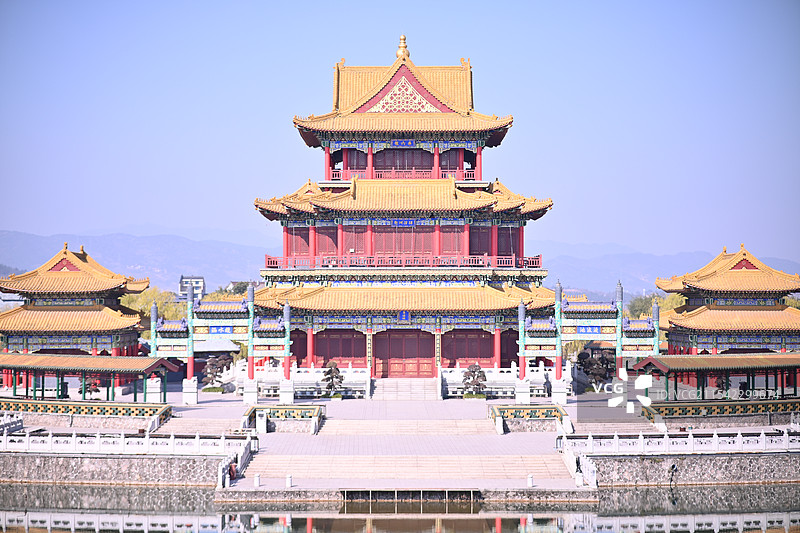 横店圆明新园夏苑蓬岛瑶台，福海图片素材