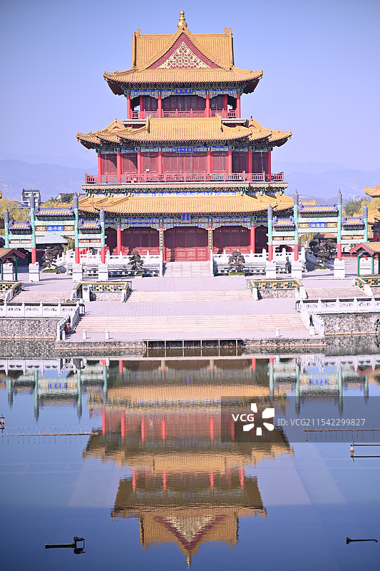 横店圆明新园夏苑蓬岛瑶台，福海图片素材