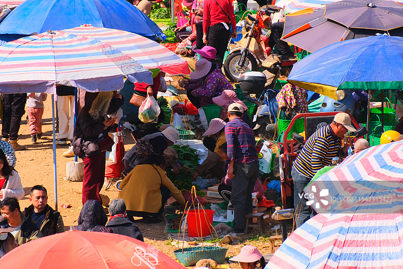 广西南宁那马圩日市集赶集年货菜市场乡村卖场农村集市图片素材