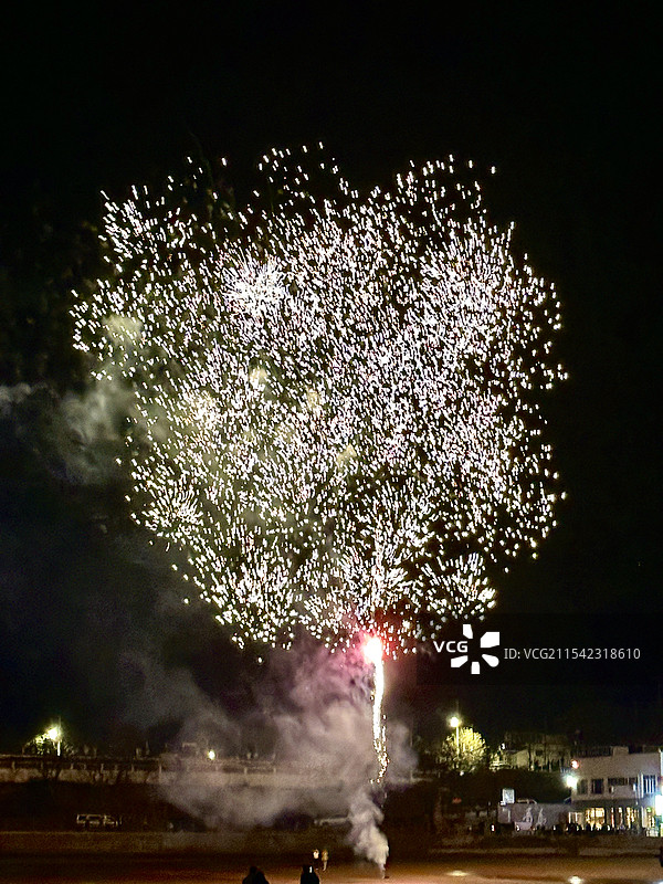 青岛第三海水浴场烟花图片素材