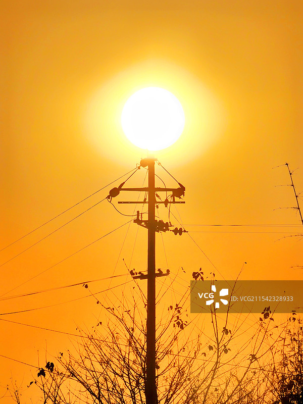 “太阳能发电站”图片素材