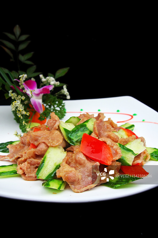 炒牛舌、黄瓜炒牛舌、红椒炒牛舌、热菜、炒菜、川菜，大众菜，江湖菜，家常菜，大众美食，美食，美味，中餐图片素材