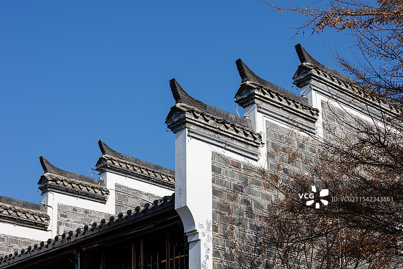 常德河街仿古建筑白墙青砖黛瓦图片素材