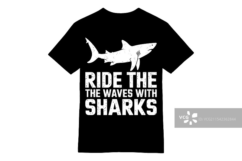 锤头鲨图案的T恤图片素材
