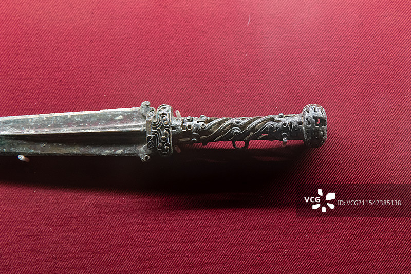 河北博物院藏满城中山靖王刘胜墓出土西汉铜匕首图片素材