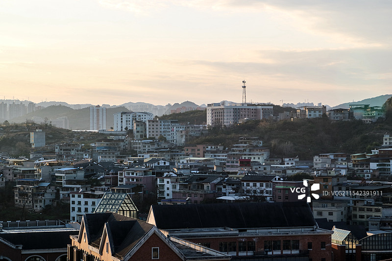贵阳乌当东风镇清晨图片素材