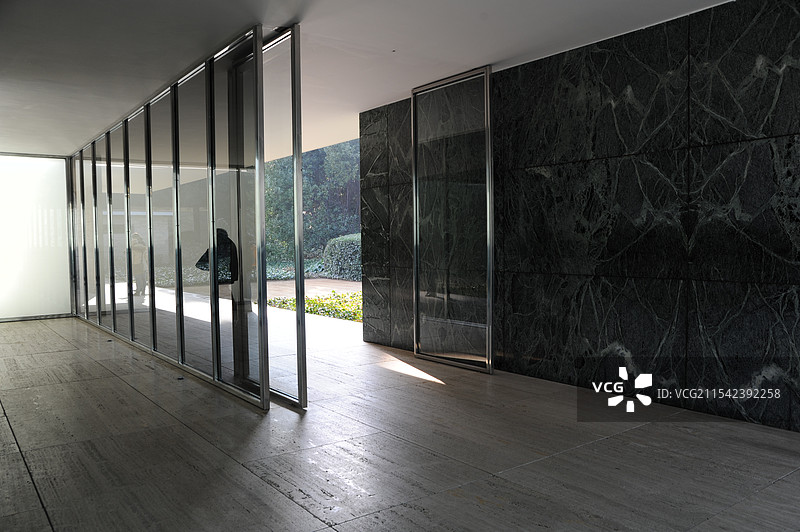 密斯凡德罗设计的 1929年西班牙巴塞罗那国际博览会德国馆图片素材