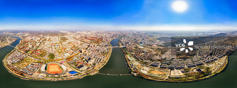 河南，信阳市，地标建筑，茗阳阁，茶韵路，中原第一大阁楼，信阳市体育场，都市天际线，秋季，全景，航拍图片素材