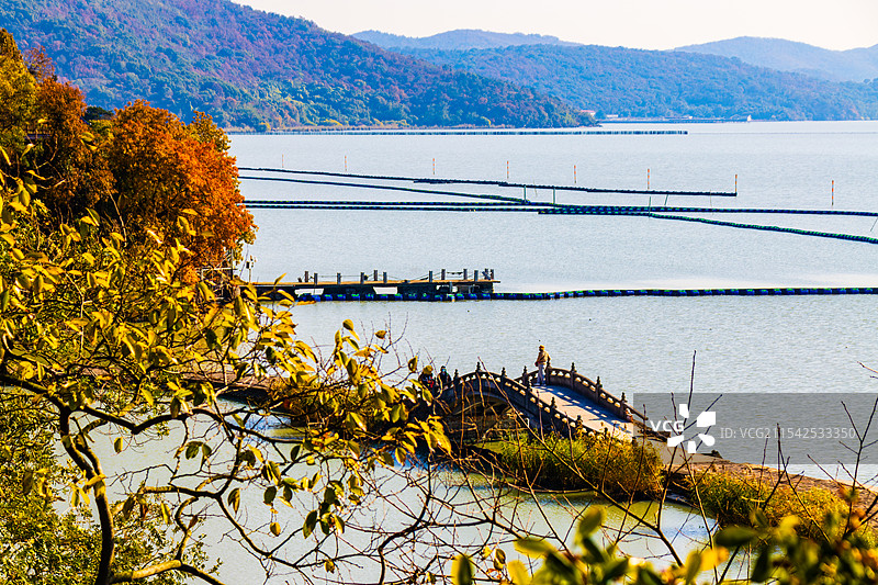 太湖鼋头渚万浪桥秋冬风光图片素材