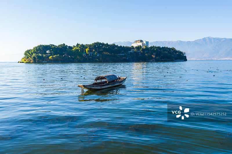 云南大理南沼风情岛图片素材