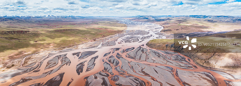 青海玉树曲麻河乡楚玛尔七渡口自然风光航拍图片素材