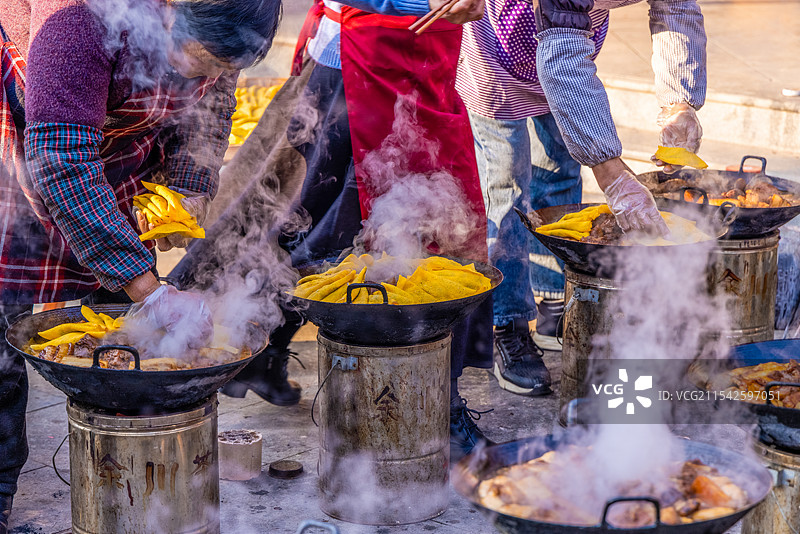 烹制胡适一品锅图片素材