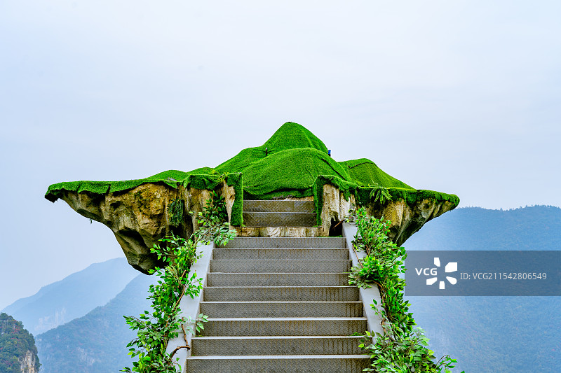 重庆巫山神女景区 悬浮岛 净云峰观景台图片素材