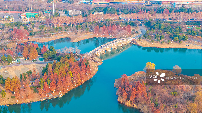 南京仙林湖秋色，江苏南京图片素材
