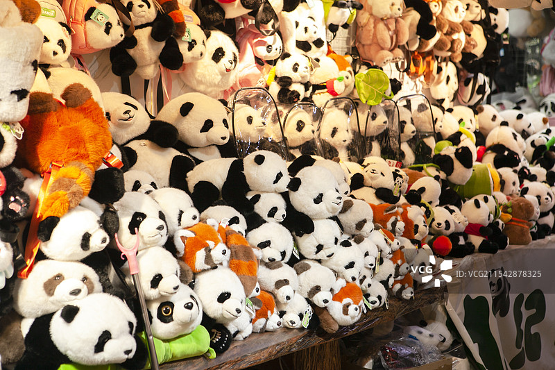 熊猫玩具、熊猫公仔、熊猫毛绒玩具、熊猫娃娃、纪念品、伴手礼、成都特产、四川特产、吉祥物、玩具店、商店图片素材