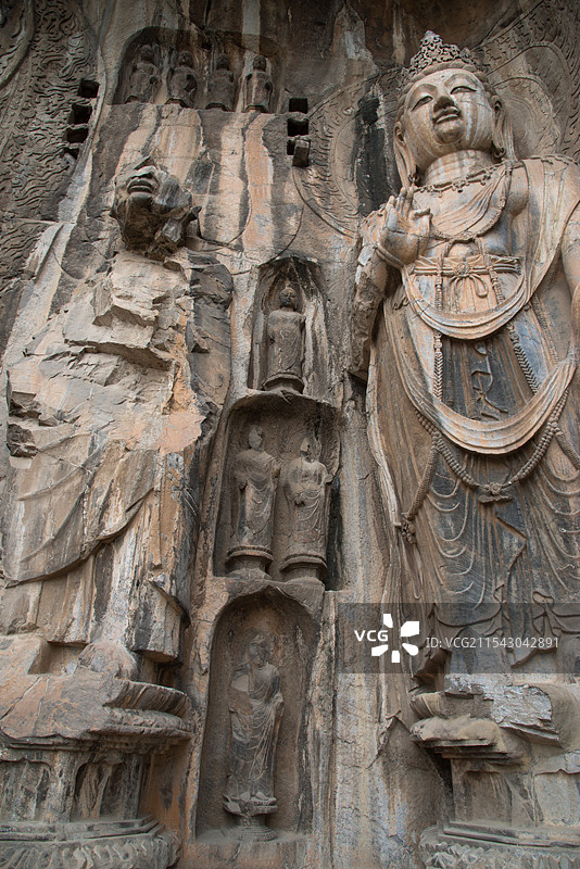 龙门石窟，是世界上造像最多、规模最大的石刻艺术宝库图片素材