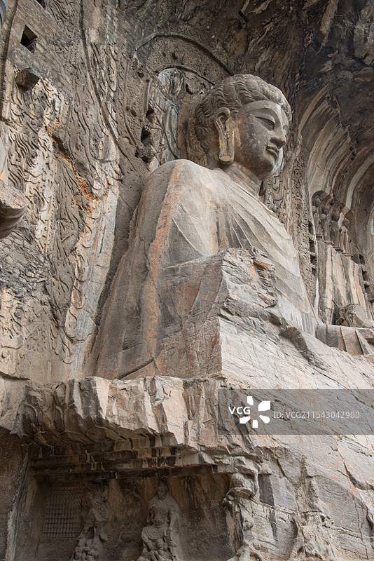 龙门石窟，是世界上造像最多、规模最大的石刻艺术宝库图片素材