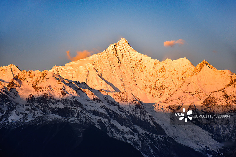 梅里雪山图片素材