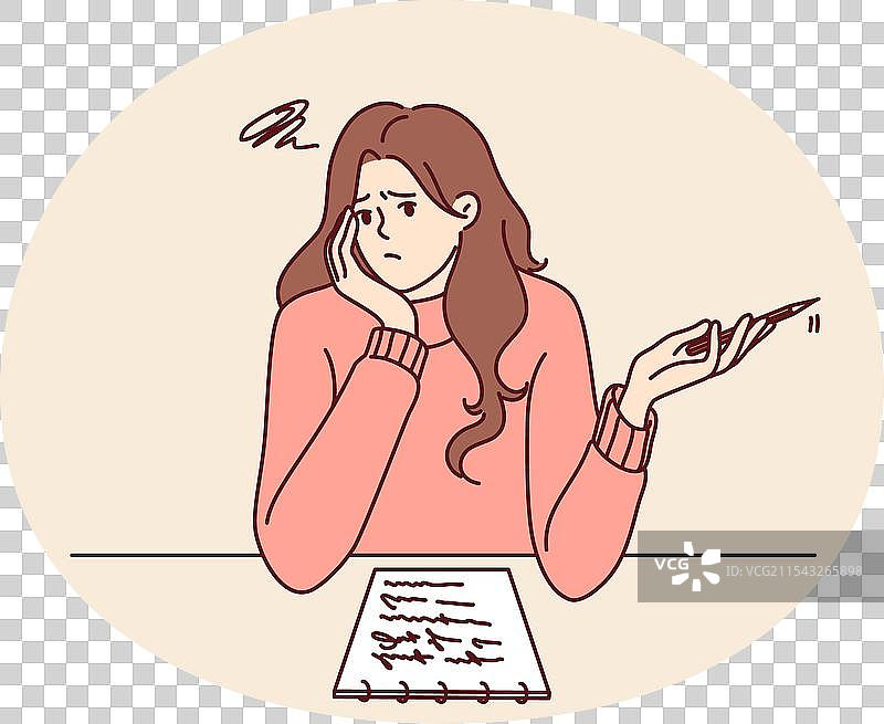 沉思的女孩坐在桌前思考着图片素材