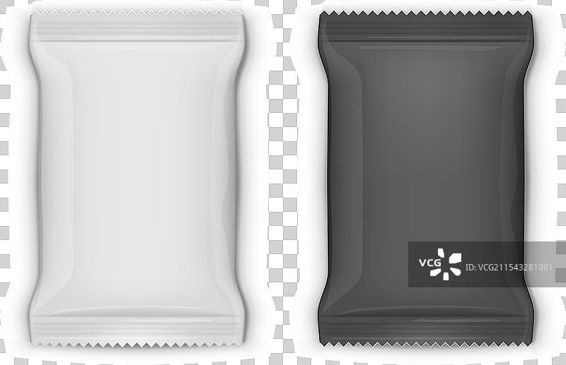 光滑的食品零食枕头袋，孤立在白色背景上图片素材