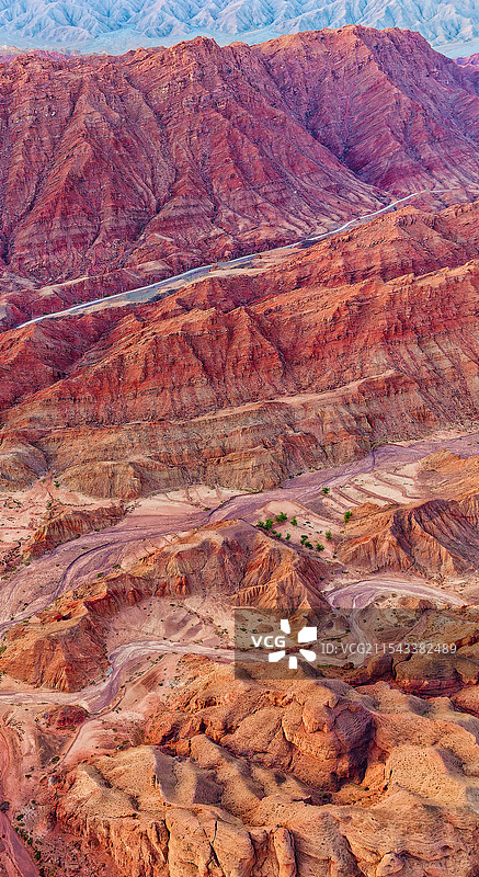 航拍竖画幅西北高原五彩山峰雄浑自然风光图片素材