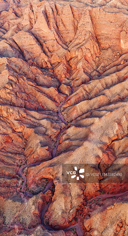 航拍竖画幅西北高原五彩山峰雄浑自然风光图片素材