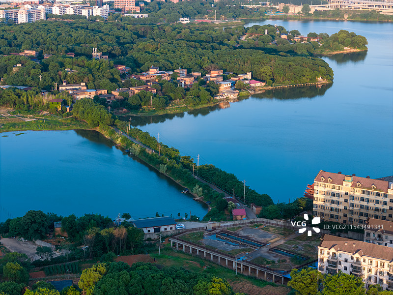 南昌市新建区 黄家湖城市风光城市夜景图片素材