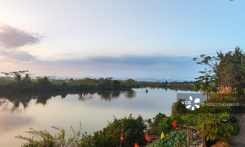 中越边境北仑河的美丽风光，拍摄于广西东兴竹山村北仑河口图片素材