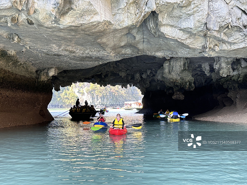 越南月亮湾洞天图片素材