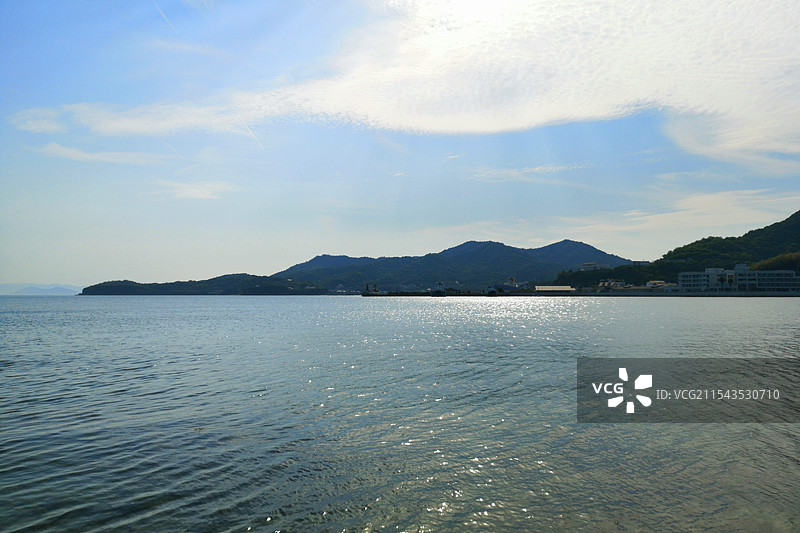 日本香川县小豆岛，从小豆岛眺望濑户内海的池田湾图片素材