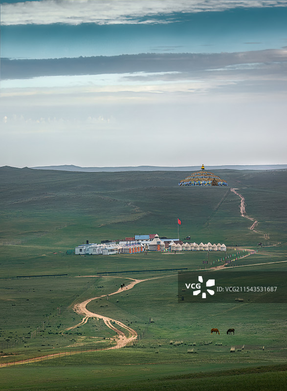 内蒙古包头市希拉穆仁大草原风光图片素材