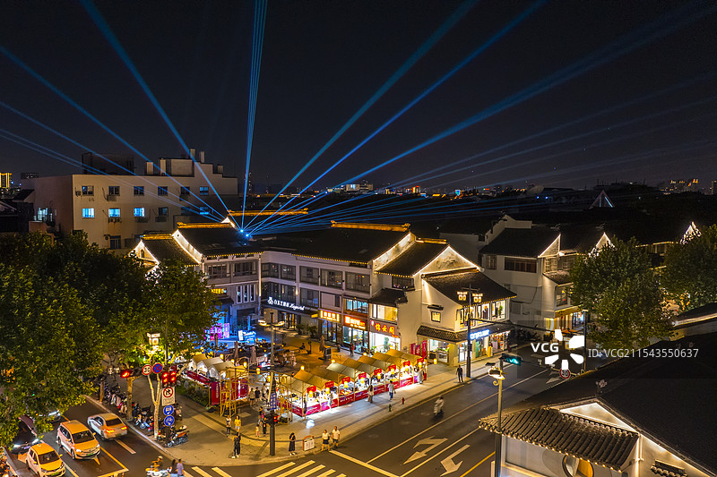 苏州美食新地标十全街广场璀璨夜景图片素材