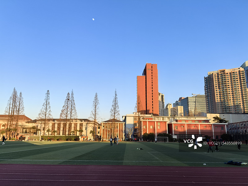 上海交通大学徐汇校区郑坚固体育中心图片素材