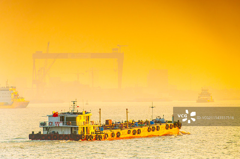 黎明-南通滨江风光图片素材