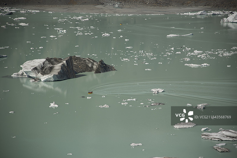 塔斯曼冰川和普卡基湖图片素材