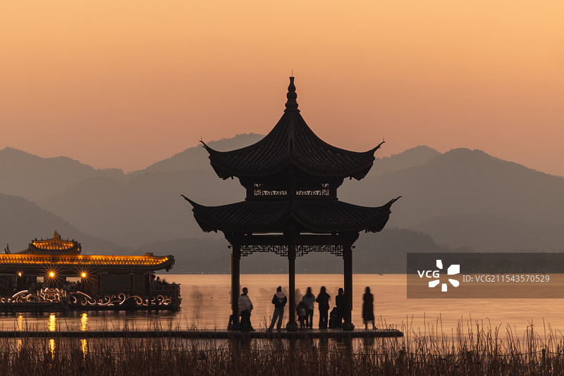 西湖日落风景图片素材