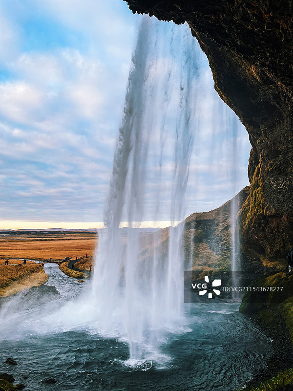 塞里雅兰瀑布 Seljalandsfoss Waterfall图片素材