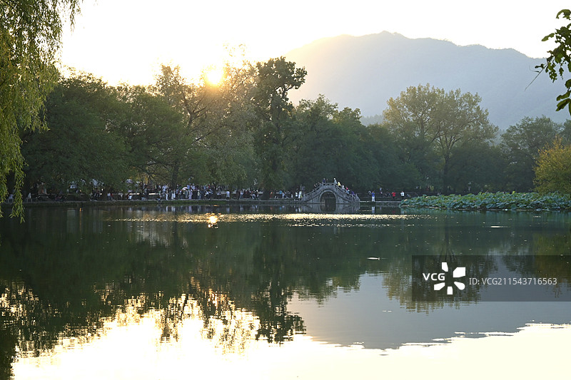 黄山宏村倒影图片素材