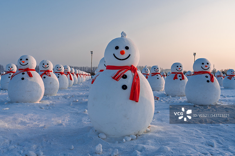 雪人军团图片素材