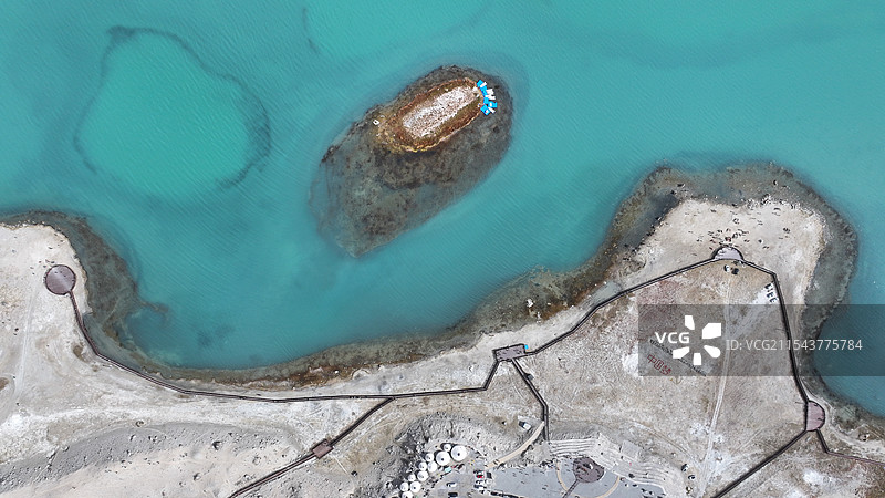 慕士塔格峰、公格尔峰和公格尔九别峰图片素材