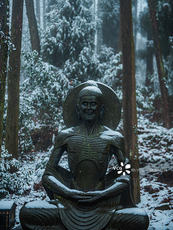 成都天国寺的雪景图片素材